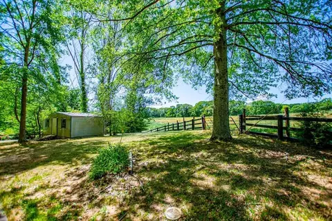 Exterior - 746 Dot Rd, Bowdon, GA 30108 photo 31 of 32
