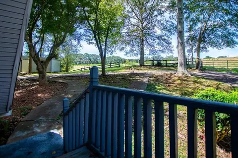 Exterior - 746 Dot Rd, Bowdon, GA 30108 photo 5 of 32