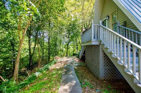 Exterior - 746 Dot Rd, Bowdon, GA 30108 photo 6 of 32