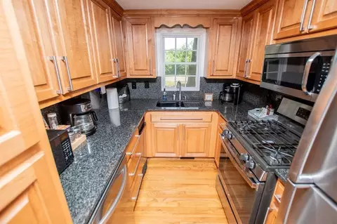 Kitchen - 746 Dot Rd, Bowdon, GA 30108 photo 3 of 4