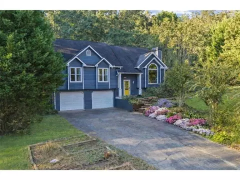 5105 Bayberry Ct, Cumming, GA 30040