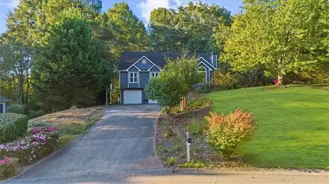 5105 Bayberry Ct, Cumming, GA 30040