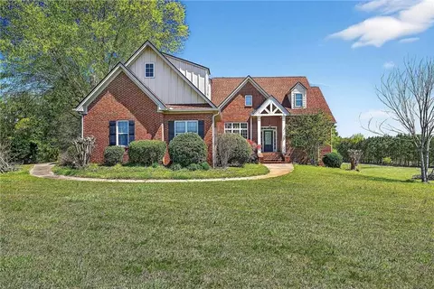 360 Happy Hill Rd, Carrollton, GA 30116