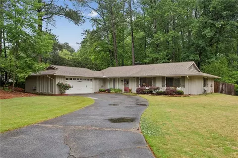 365 Briarwood Ct, Marietta, GA 30068