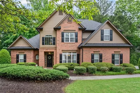 5910 Lake Windsor Pkwy, Buford, GA 30518