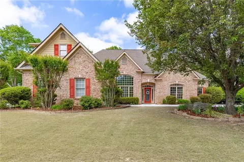 3570 Rolling Creek Dr, Buford, GA 30519
