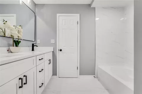 7074 Babbling Brook Dr, Jonesboro, GA 30236 photo 8