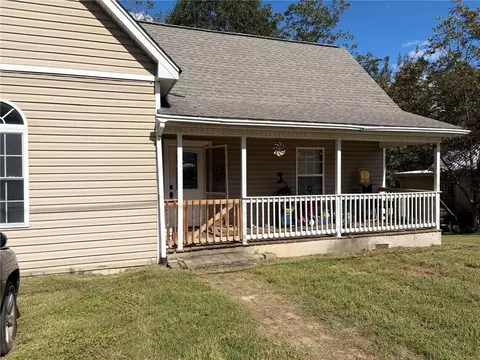 80 Baugh St, Commerce, GA 30529