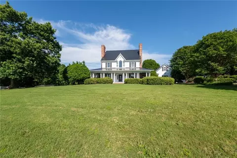 171 School House Rd NE, Calhoun, GA 30701