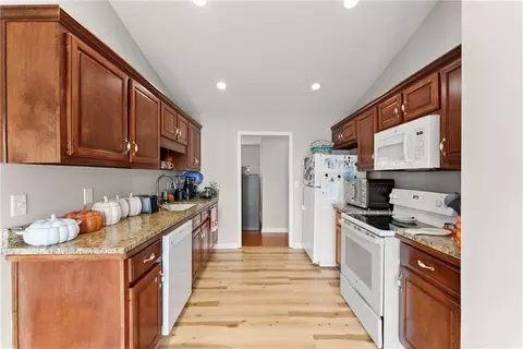 Other - 4570 Summerset Dr, Gainesville, GA 30507 photo 3 of 7