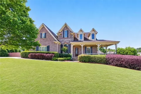848 Copper Mist Ct, Grayson, GA 30017