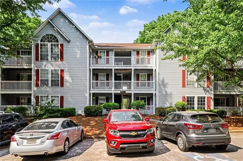 239 Cobblestone Trl, Avondale Estates, GA 30002