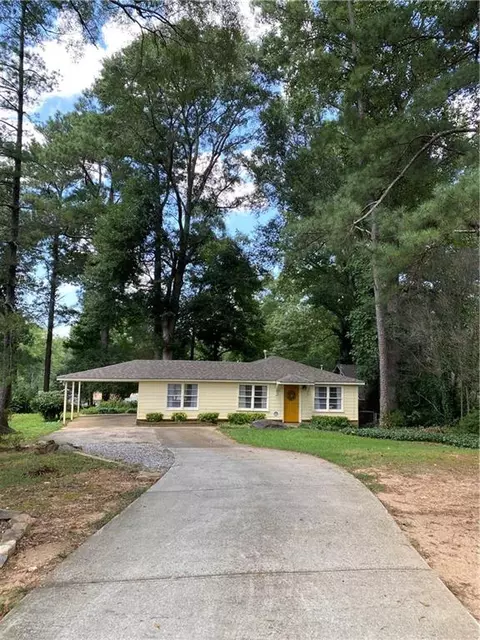 162 Prospect St, Roswell, GA 30075