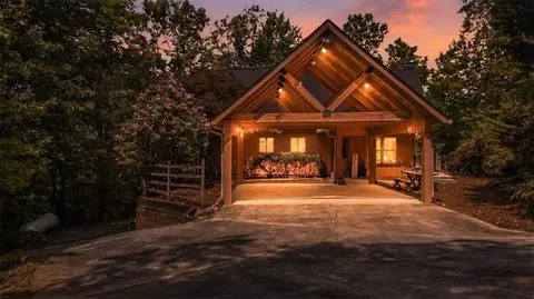 470 Sautee Ridge Rd, Clarkesville, GA 30523