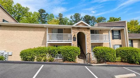 3120 Seven Pines Apt 202 Ct, Atlanta, GA 30339