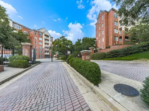 211 Colonial Homes Dr NW #2501, Atlanta, GA 30309