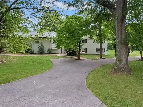 4475 Emory Dr, Sugar Hill, GA 30518