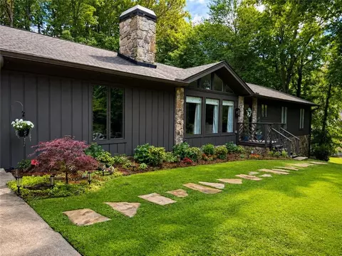 2177 Elysian Cir, Gainesville, GA 30501
