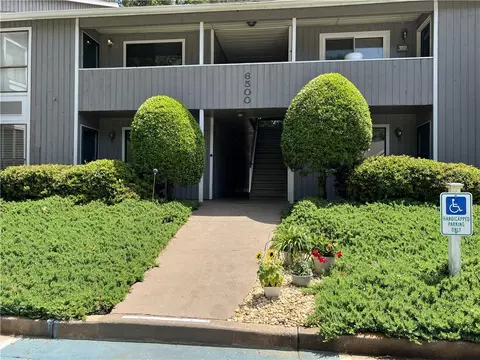 6513 Woodmont Blvd, Peachtree Corners, GA 30092