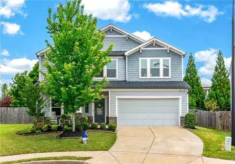 215 Meadows Ct, Woodstock, GA 30189