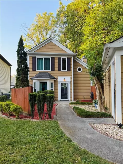 1646 Esquire Pl, Norcross, GA 30093