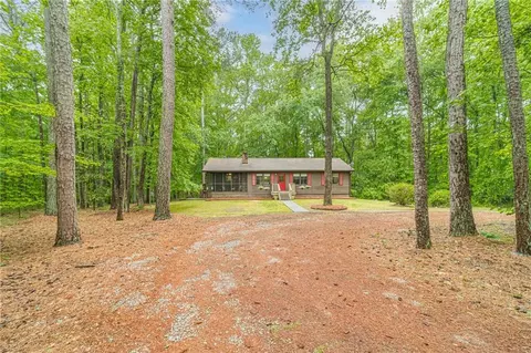 3661 Pennington Dr SE, Conyers, GA 30013