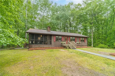 3661 Pennington Dr SE, Conyers, GA 30013
