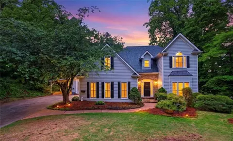 3520 Habersham Club Dr, Cumming, GA 30041