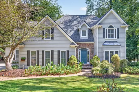 3520 Habersham Club Dr, Cumming, GA 30041
