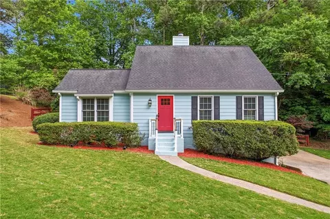 3672 Stoney View Dr, Marietta, GA 30062