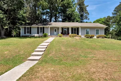 1847 Oak Ridge Ln, Lawrenceville, GA 30044