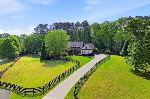 102 Country Acres Ln, Canton, GA 30115