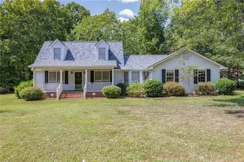 2821 Hog Mountain Rd, Jefferson, GA 30549