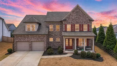 541 Edgewater Dr, Canton, GA 30115