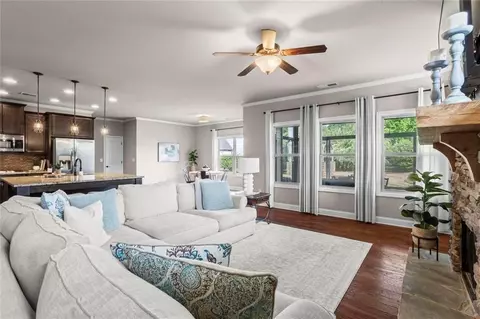 549 Riverwalk Manor Dr, Dallas, GA 30132