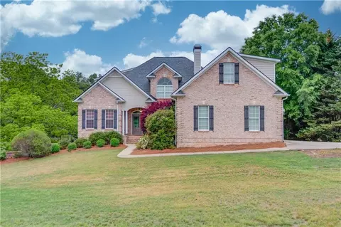 5667 Britt Whitmire Rd, Gainesville, GA 30506