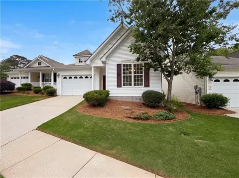64 Garden Grv, Newnan, GA 30265