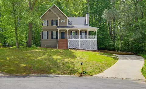 34 Bell Ct, Douglasville, GA 30134