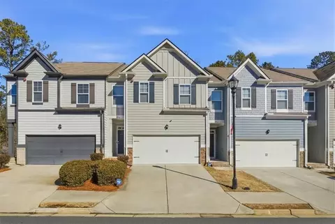 776 Woodstock Grv, Woodstock, GA 30188