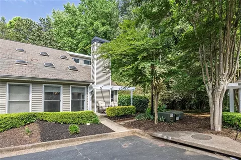 1523 Planters Ridge Ln, Alpharetta, GA 30004
