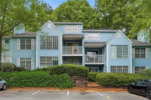 1403 Glenleaf Dr, Peachtree Corners, GA 30092
