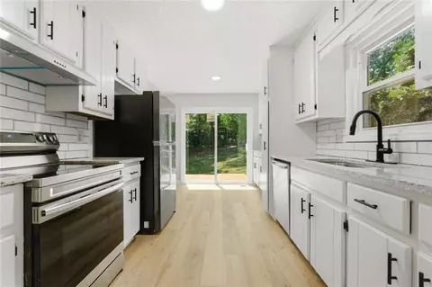 1027 Summer Pl NW, Acworth, GA 30102 photo 23