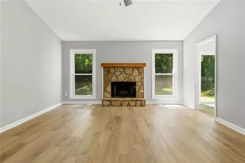 1027 Summer Pl NW, Acworth, GA 30102 photo 3