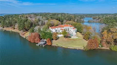 1405 Big Eddy Ct, Columbus, GA 31904