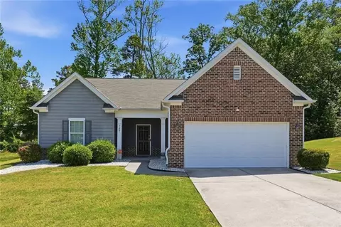 7227 Ashley Falls Ct, Douglasville, GA 30134