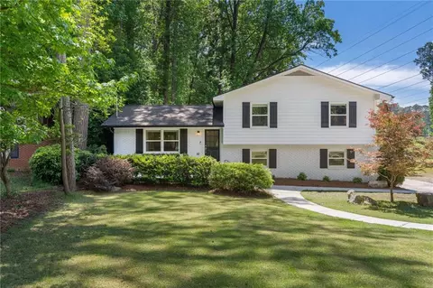 2708 Frontier Trl, Atlanta, GA 30341