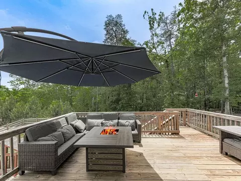 Exterior - 604 Little Bear Loop, Canton, GA 30114 photo 6 of 12