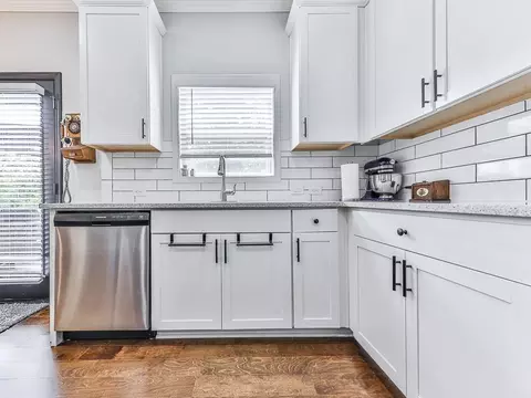 Kitchen - 604 Little Bear Loop, Canton, GA 30114 photo 5 of 5