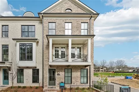 235 Midnight Oak Run #8, Alpharetta, GA 30009