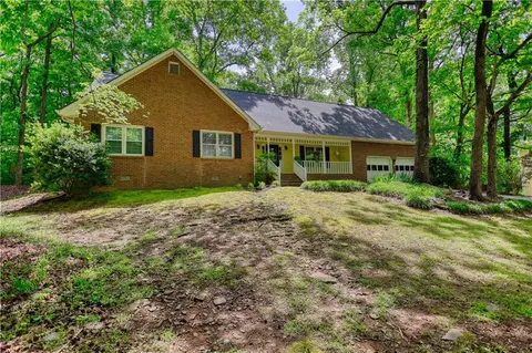 2678 Sherman Oaks Dr, Snellville, GA 30039